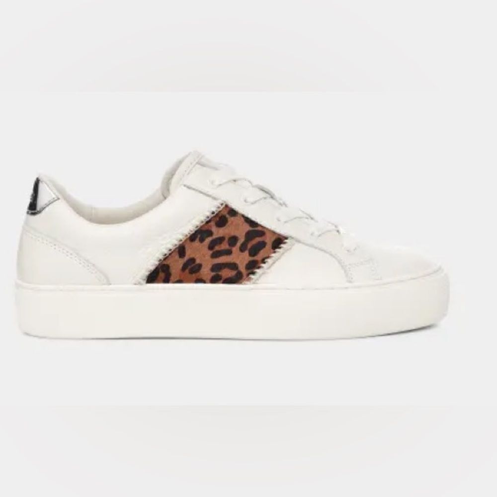UGG Dinale Exotic Sneaker
Size 9.5